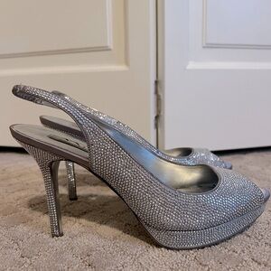 NINA Heels Size 9.5